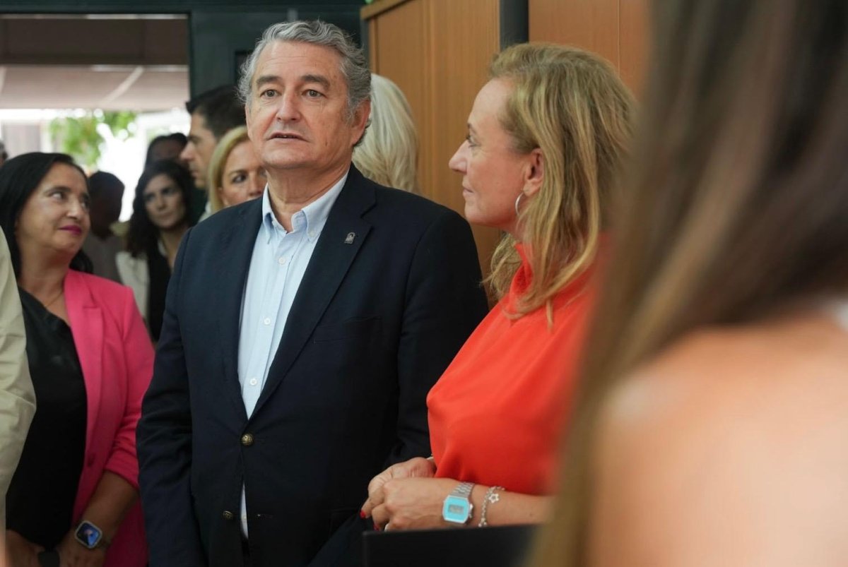 Imagen Sanidad creará una Red Andaluza de Prevención de la Conducta Suicida y un sistema de vigilancia que recoja información territorializada